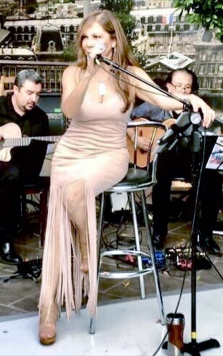 Gallery photo 8 of Alessa & Brazilian Latin Mood