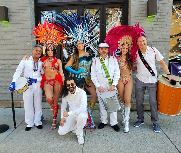 Gallery photo 6 of Brazilian Swag