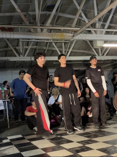Gallery photo 7 of BreakBoyz