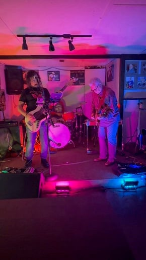 Gallery photo 2 of Breakin Steel