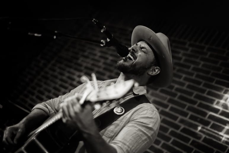Gallery photo 4 of Brent Michael Wood - Professional Singer/Guitarist