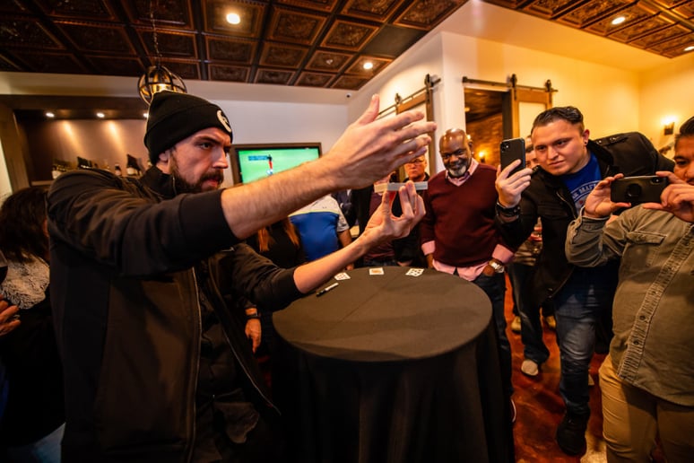 Gallery photo 4 of Brian Apollo's VIP Magic & Mentalism