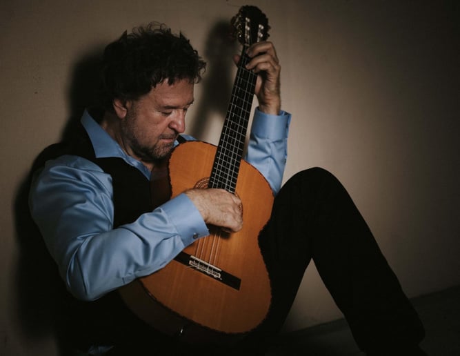 Gallery photo 13 of Brian Hayes, Classical Guitarist