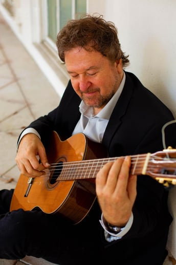 Gallery photo 5 of Brian Hayes, Classical Guitarist