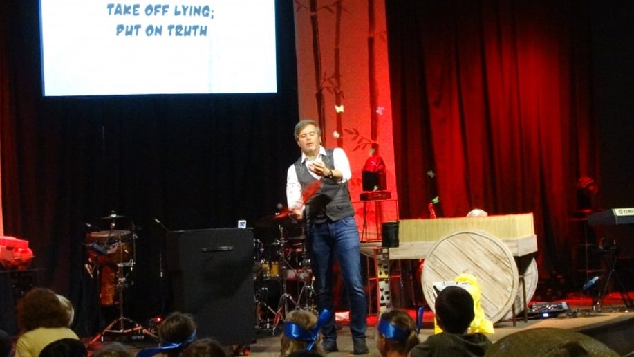 Gallery photo 16 of Brian Reaves, Award-Winning Illusionist