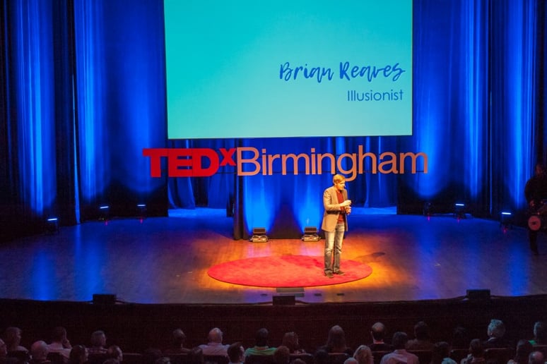Gallery photo 17 of Brian Reaves, Award-Winning Illusionist