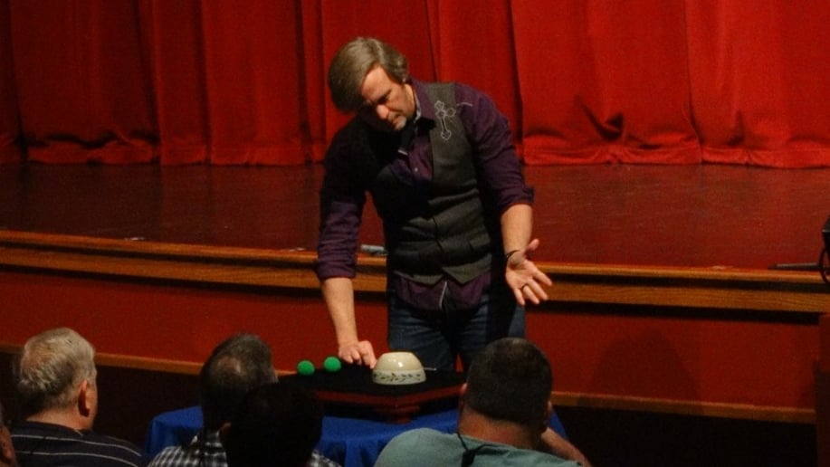 Gallery photo 20 of Brian Reaves, Award-Winning Illusionist