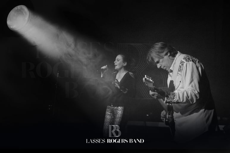 Gallery photo 4 of Lasses Rogers Band