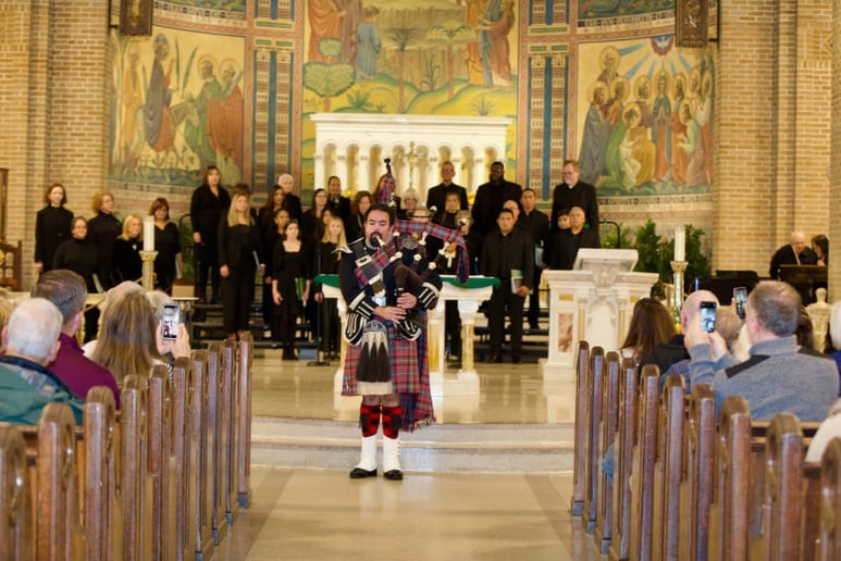 Gallery photo 5 of Brian The Bagpiper
