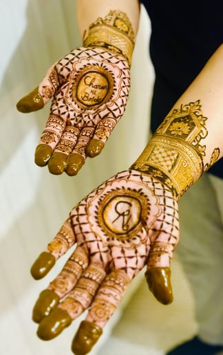 Gallery photo 1 of Riddhi Henna - Bridal henna artist
