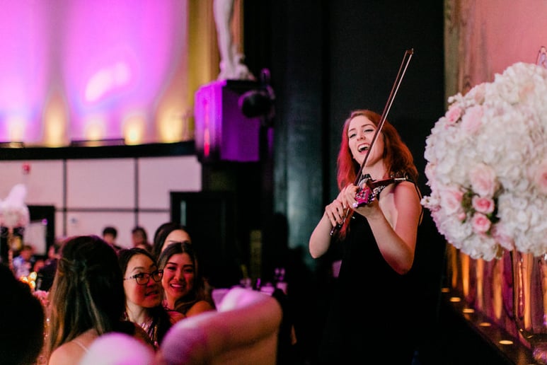 Gallery photo 16 of Brigit O'Regan - Electric Violinist