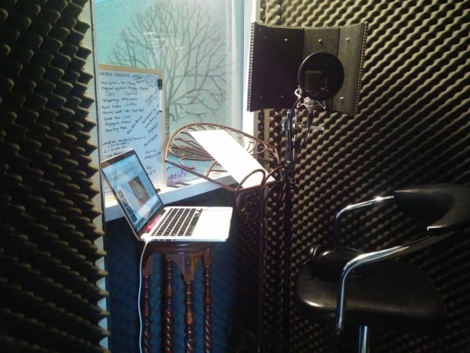 Gallery photo 1 of British Female Voice Actor