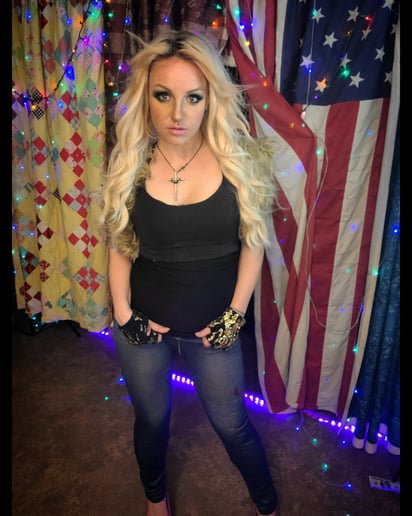 Gallery photo 8 of Britney Spears Impersonator