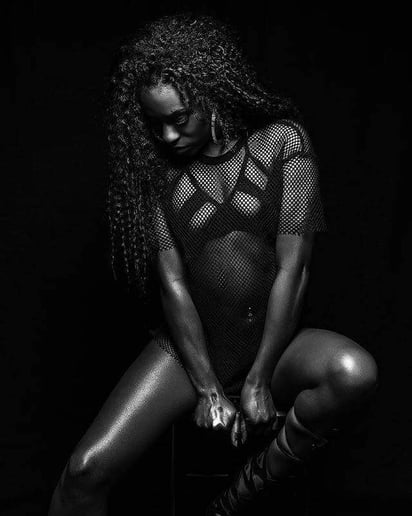 Gallery photo 4 of Bri Mari