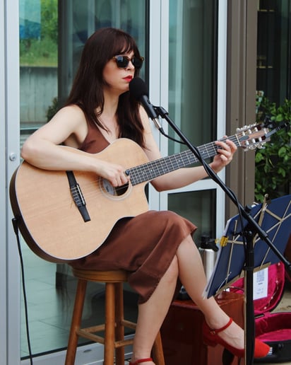 Gallery photo 4 of Bronwen Roberts Music