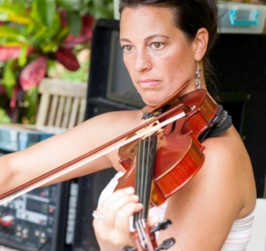 Gallery photo 1 of Brooksley Bishop Violinist