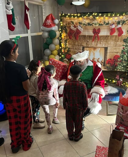 Gallery photo 1 of Brooksville Santa