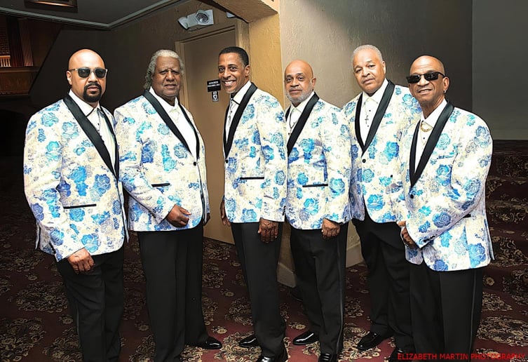 Gallery photo 2 of Brothers That Sing