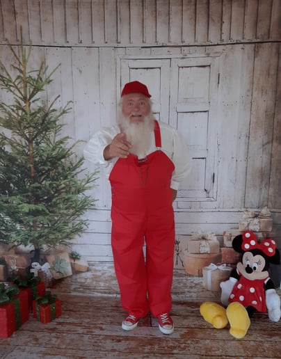 Gallery photo 4 of Brownsburg Santa