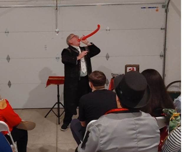 Gallery photo 1 of Bruce Bunnell, dragon master.