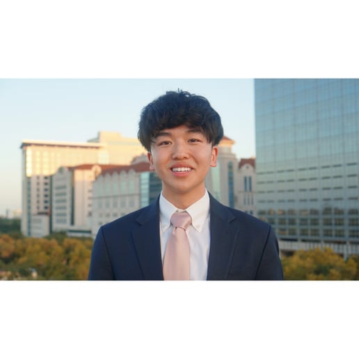 Gallery photo 1 of Bruce Xu, Pianist, Organist and Vocalist