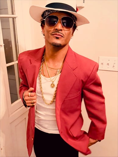 Gallery photo 11 of Bruno Mars Impersonator