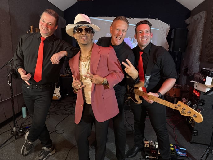 Gallery photo 19 of Bruno Mars Impersonator