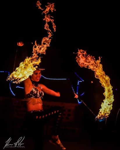 Gallery photo 10 of Mystica Fiora Fire Dance