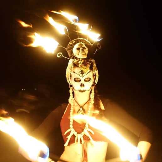 Gallery photo 7 of Mystica Fiora Fire Dance
