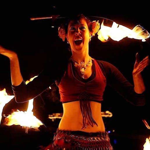 Gallery photo 8 of Mystica Fiora Fire Dance