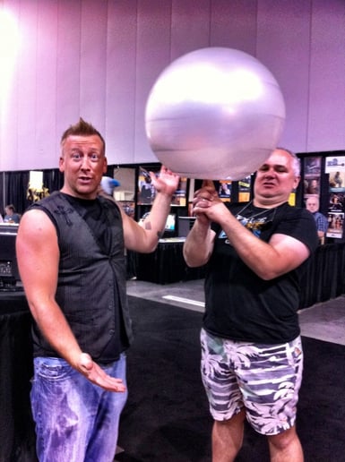 Gallery photo 8 of Bryan Dangerous Comedy Juggler