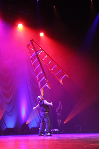 Gallery photo 2 of Bryan Dangerous Comedy Juggler
