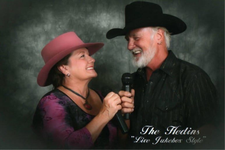 Gallery photo 2 of Bryce & Cindy Live Jukebox Style