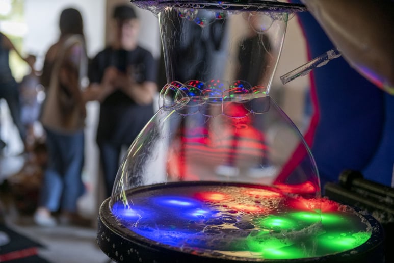 Gallery photo 7 of Bubble Show Miami