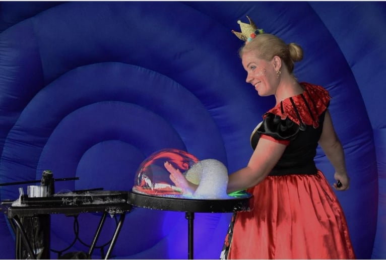 Gallery photo 10 of Bubble Show Miami