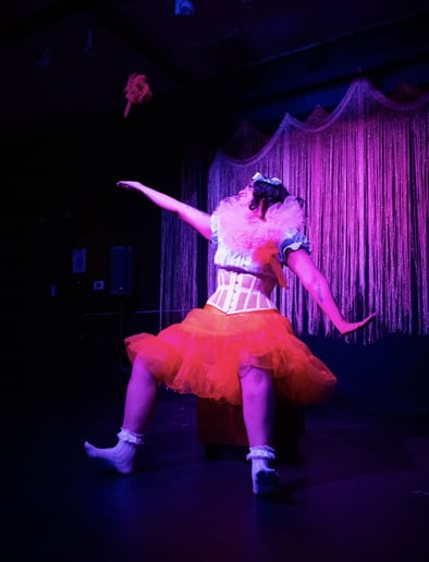 Gallery photo 2 of Bubbly Burlesque