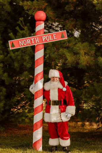Gallery photo 8 of BuckeyeClaus