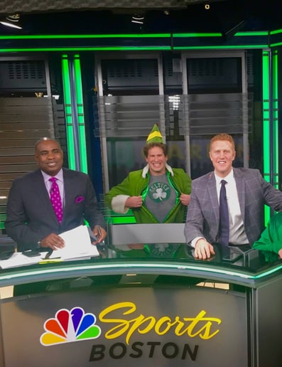 Gallery photo 9 of Buddy the Elf (Boston)