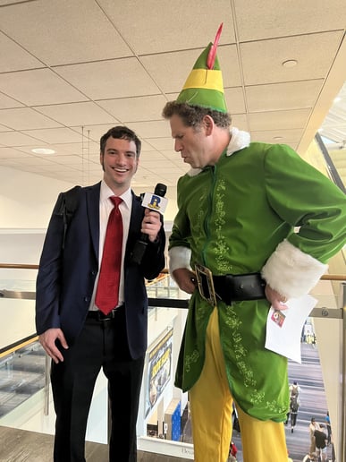 Gallery photo 4 of Buddy the Elf (Boston)
