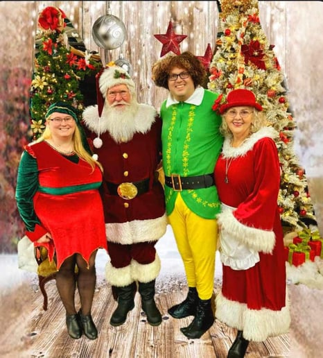Gallery photo 2 of Buddy the Elf