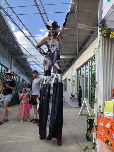 Gallery photo 1 of StiltGirl