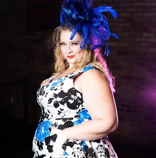 Gallery photo 2 of Burlesque - Emcee - Wedding Officiant