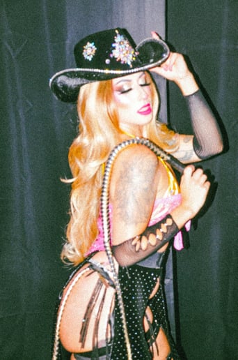 Gallery photo 10 of Burlesque and Gogo Dancing