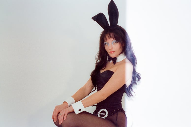 Gallery photo 5 of Heaven Starr Burlesque