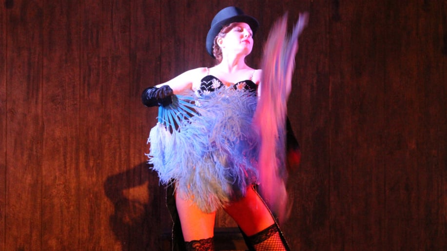 Gallery photo 4 of Satine Rouge - Burlesque, Cosplay, Pole