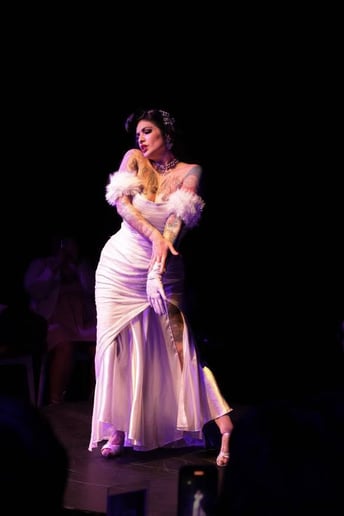 Gallery photo 8 of Lily Misfit Burlesque/Fire Performance