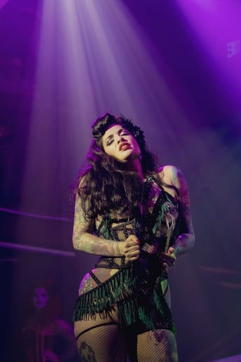 Gallery photo 5 of Lily Misfit Burlesque/Fire Performance