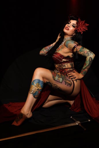 Gallery photo 5 of Lily Misfit Burlesque/Fire Performance
