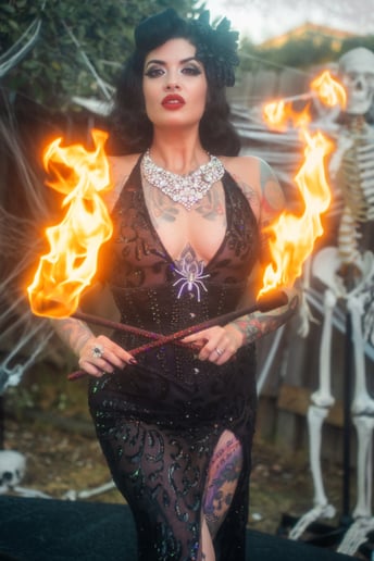 Gallery photo 1 of Lily Misfit Burlesque/Fire Performance
