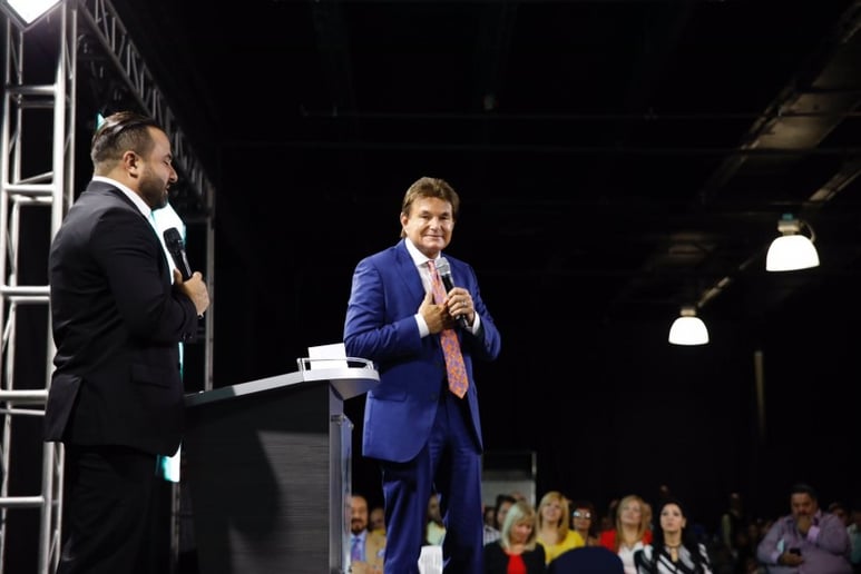 Gallery photo 9 of Excellence in Business, Entrepreneurship & Leadership Speaker